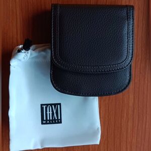 The Original Taxi Wallet, NWT in Espresso Brown